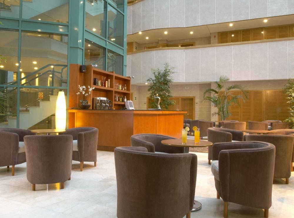 Exe Gran Hotel Almenar Лас Розас де Мадрид Интерьер фото